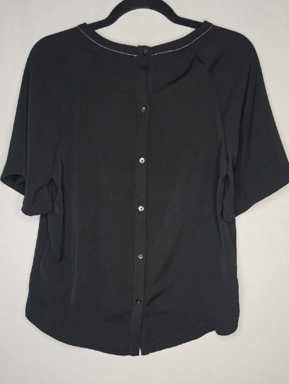 Calvin Klein button-back blouse - Picture 2 of 6